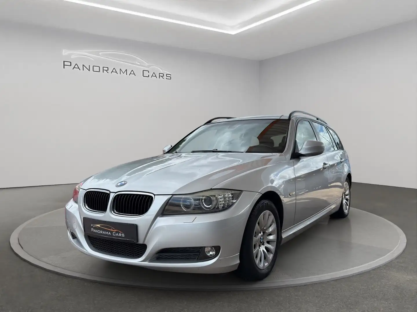 BMW 318 BMW, Scheckheft/Hu+ServiceNeu/ Argent - 1