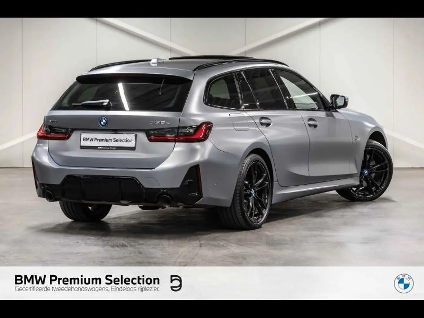 BMW 330 330e xDrive Touring Special Request Grau - 2