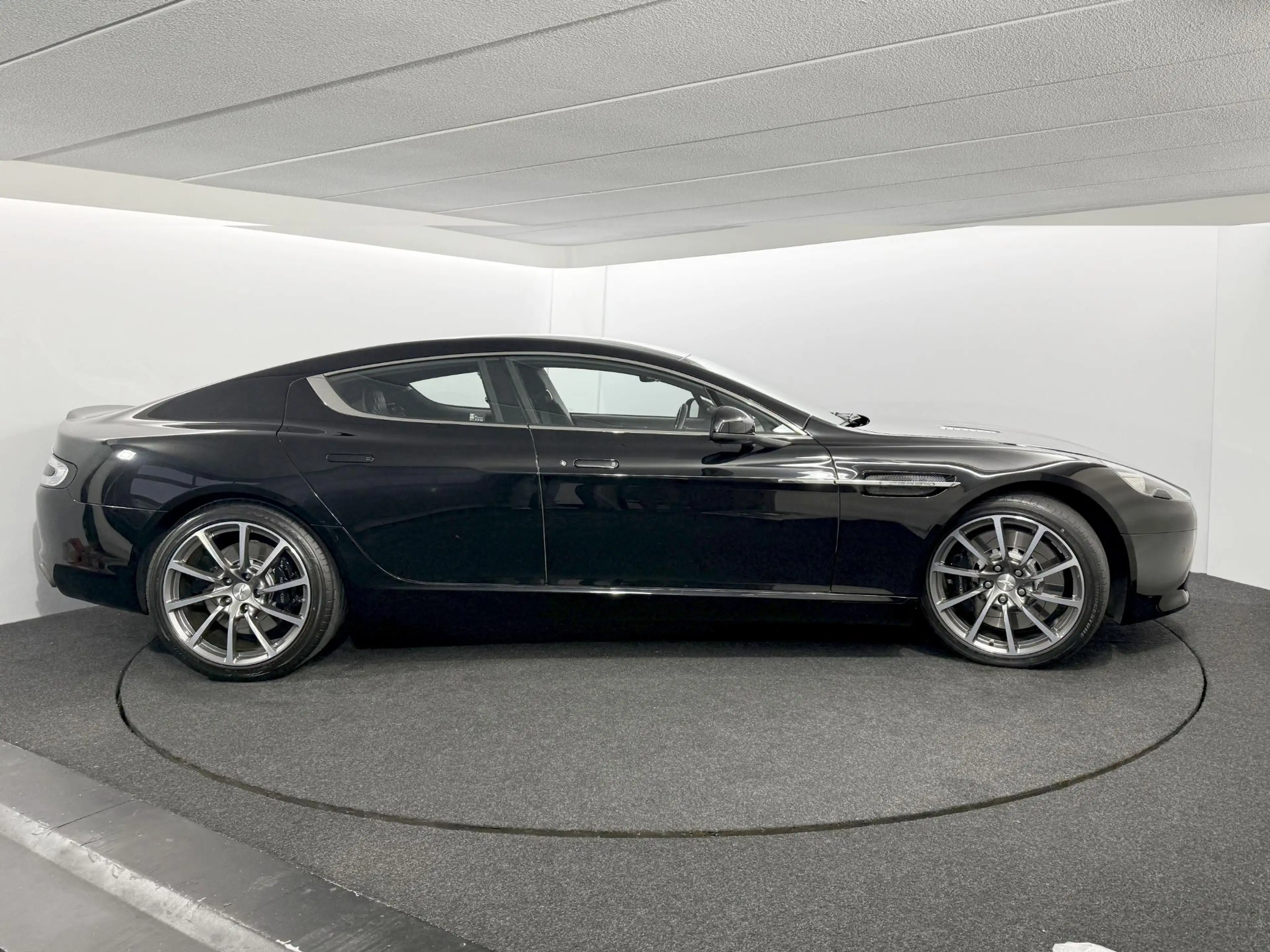 Aston Martin Rapide 6.0 V12 S / 559pk / Nappa leder / 17.000km — photo 4