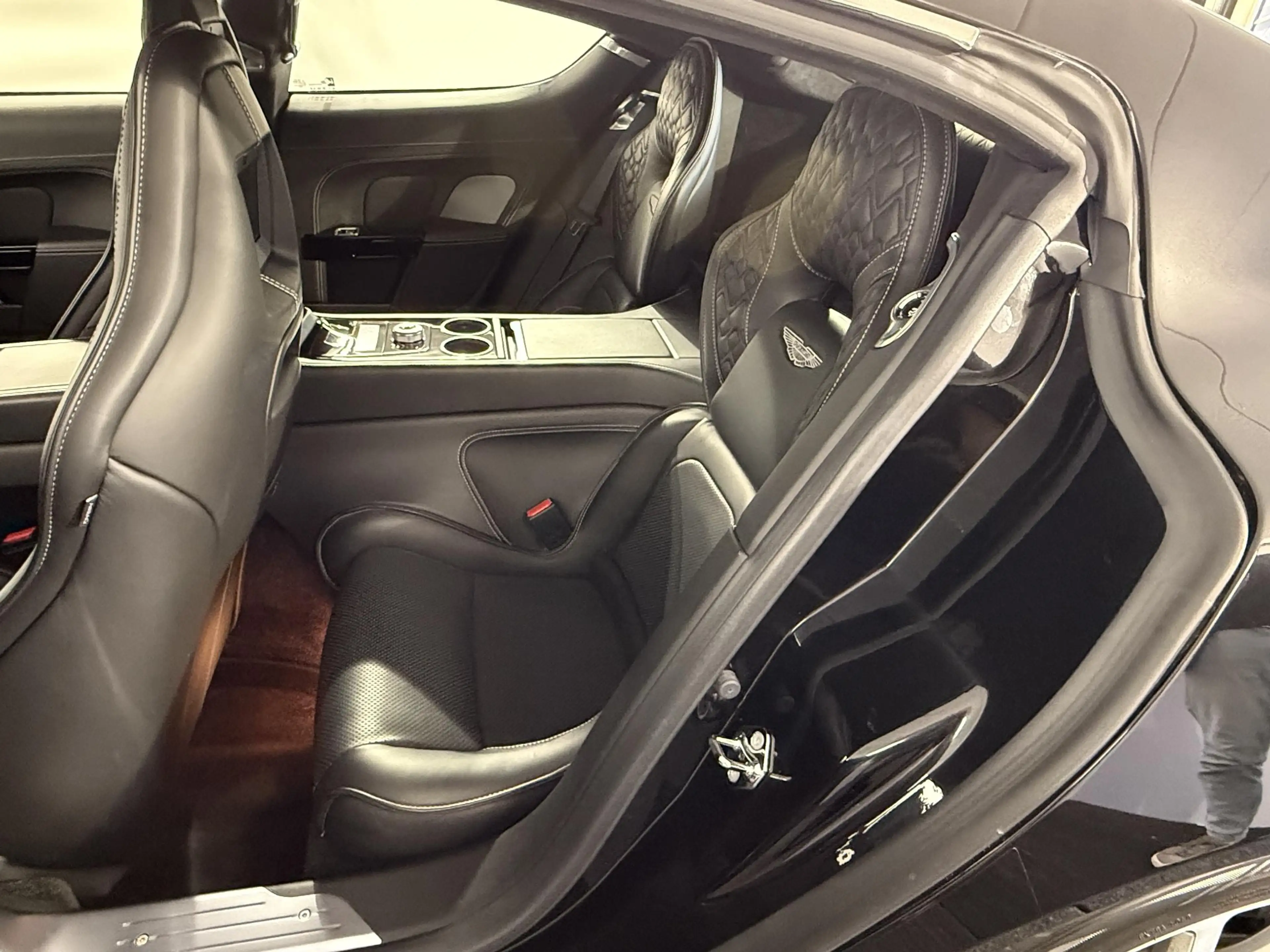 Aston Martin Rapide 6.0 V12 S / 559pk / Nappa leder / 17.000km — photo 25