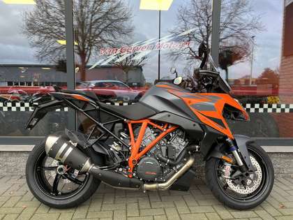 KTM 1290 Super Duke GT SUPERDUKE