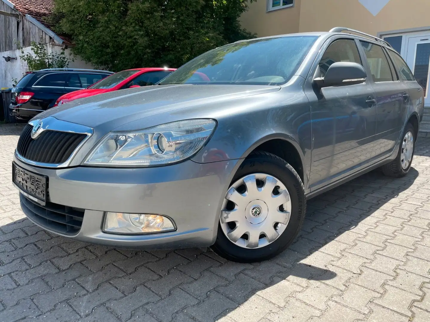 Skoda Octavia 1.2 TSI Combi Fun*2.HAND*KLIMA* Grau - 2