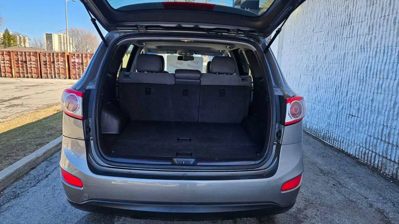 Hyundai SANTA FE снимка Hyundai SANTA FE
