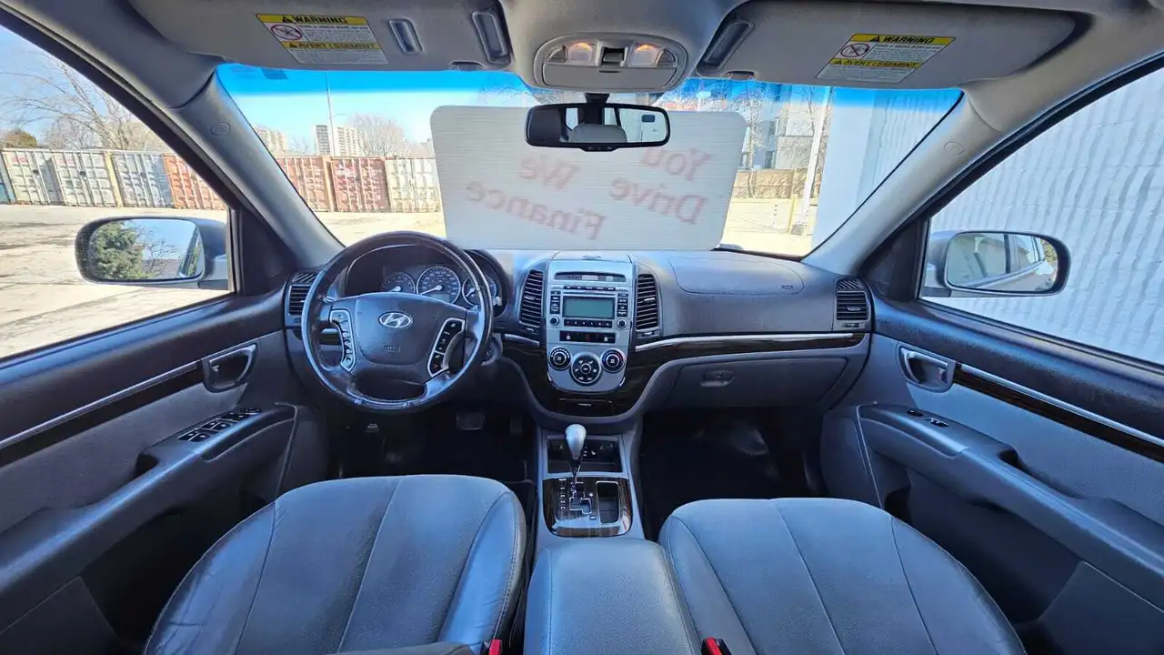 Hyundai SANTA FE снимка Hyundai SANTA FE