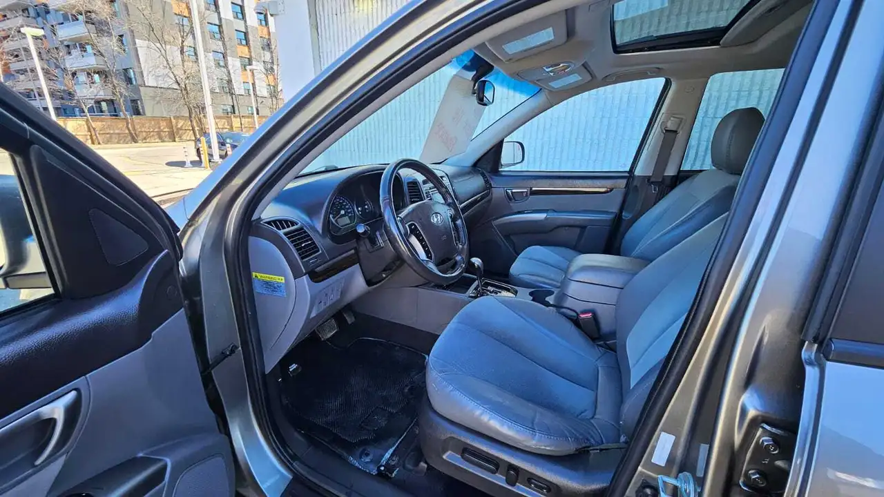 Hyundai SANTA FE снимка Hyundai SANTA FE