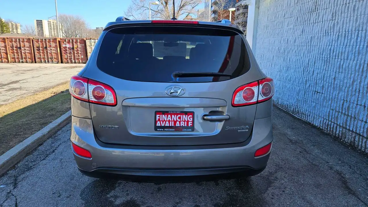 Hyundai SANTA FE снимка Hyundai SANTA FE