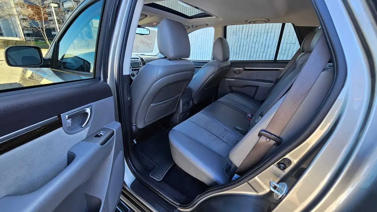 Hyundai SANTA FE снимка Hyundai SANTA FE