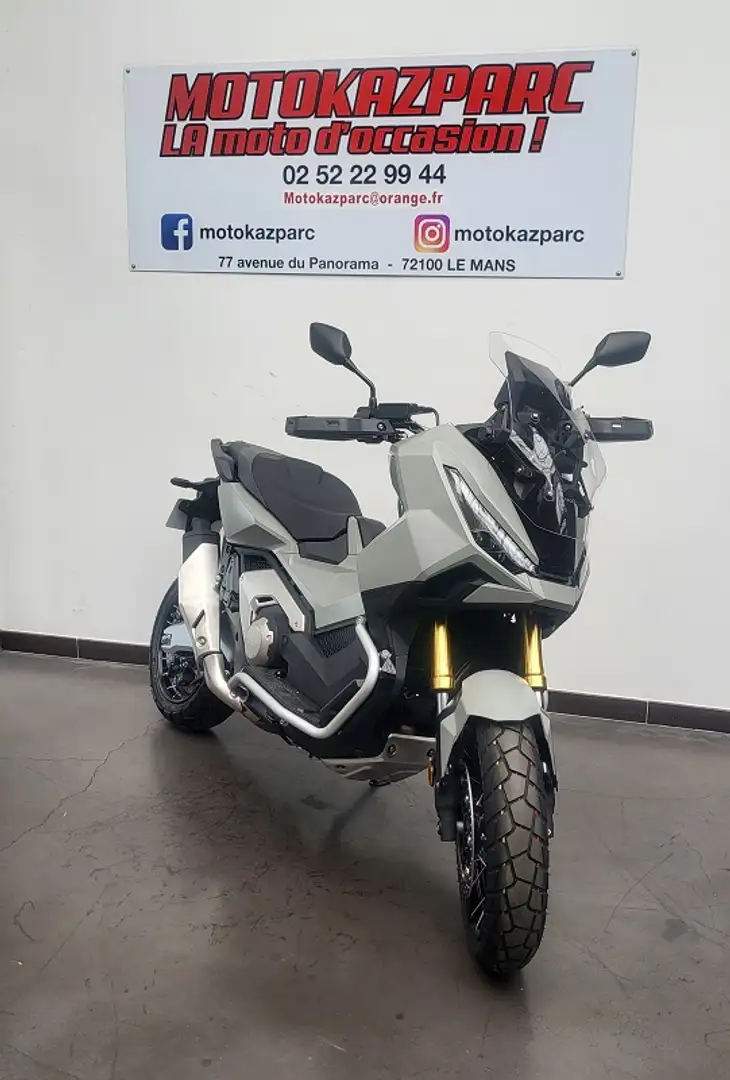 Honda X-ADV Gris - 1