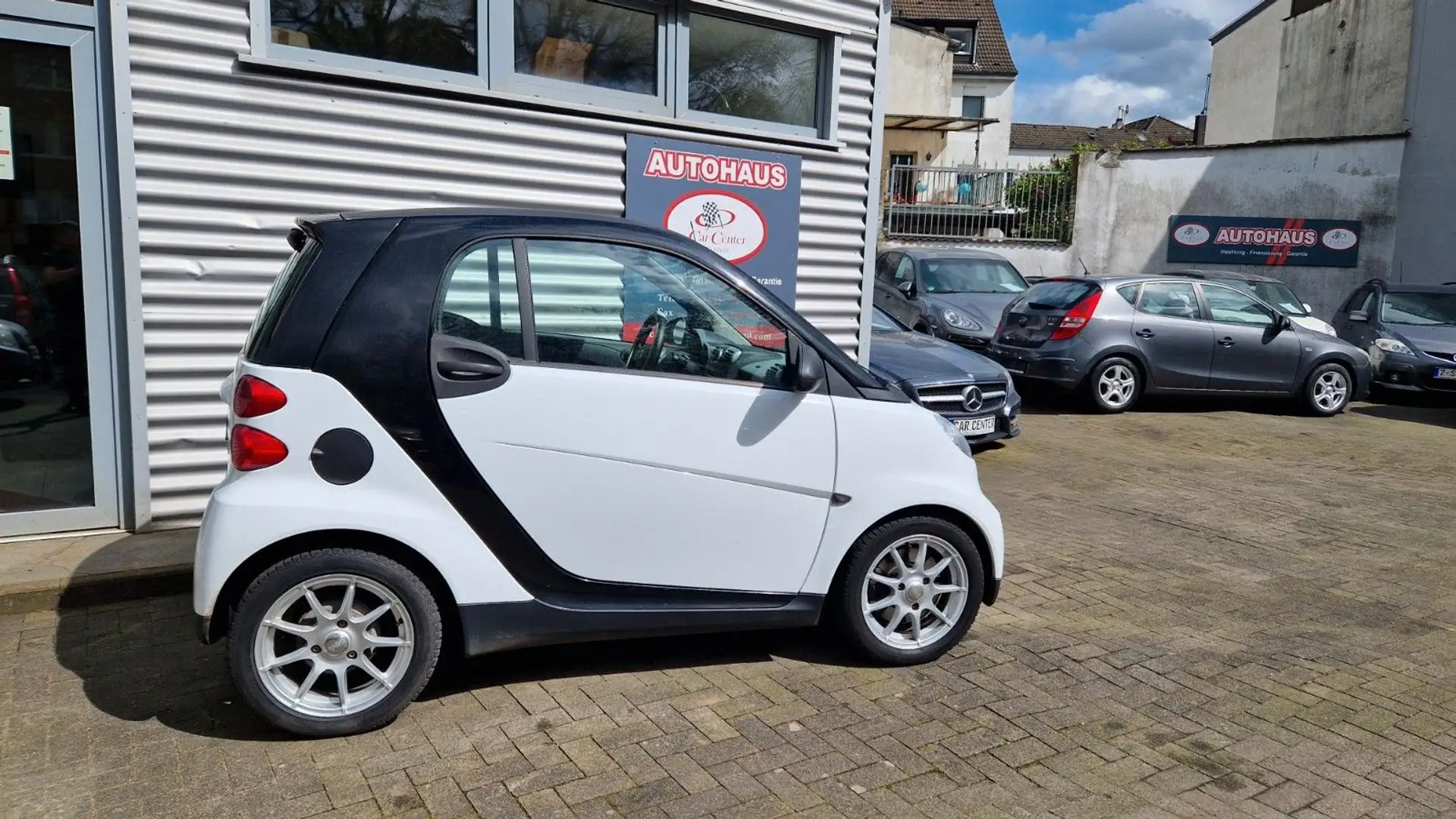 smart forTwo coupé 1.0 52kW NEUE ALLWETTER+BLUETOOTH Siyah - 2