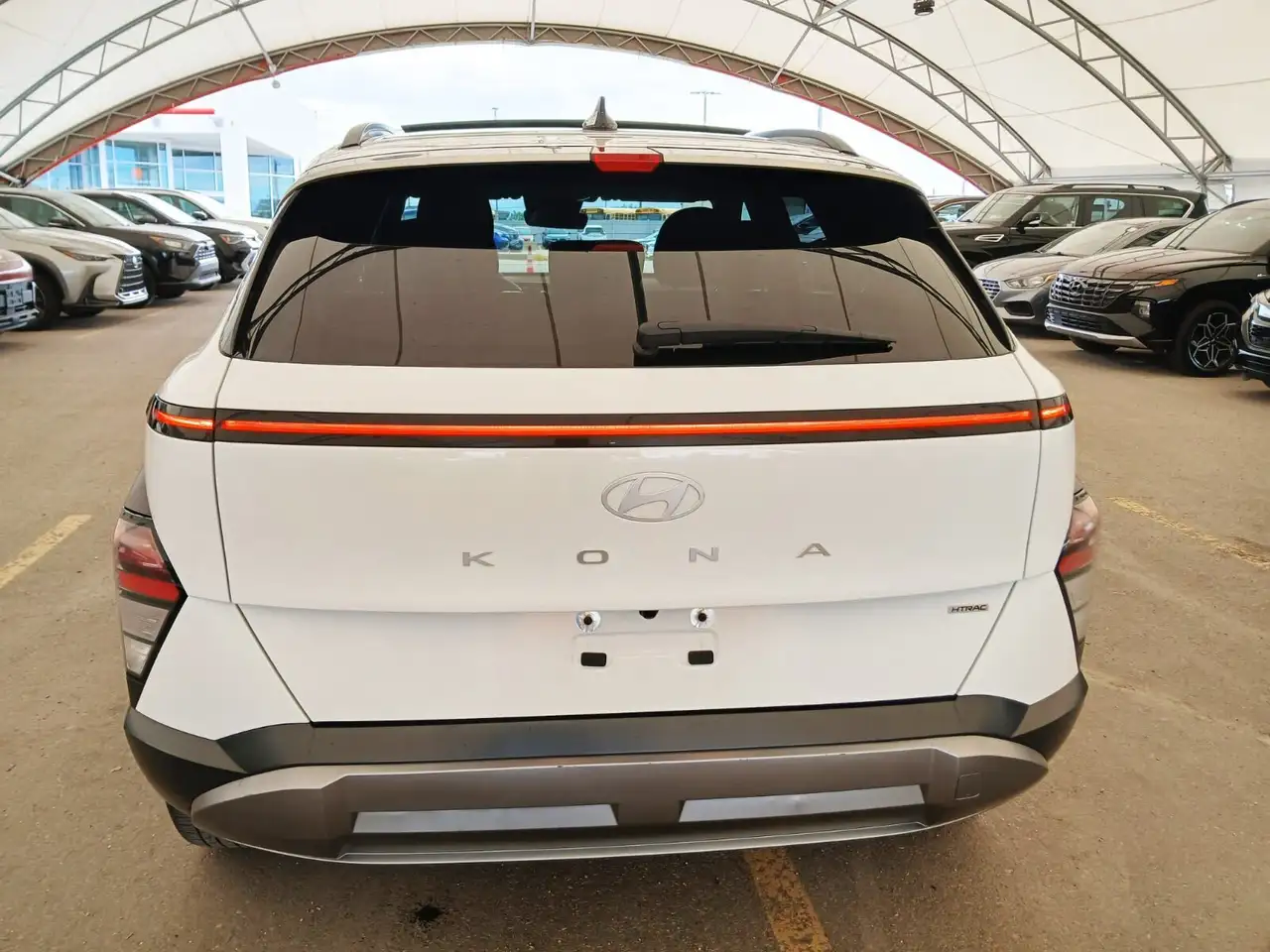 Hyundai KONA снимка Hyundai KONA