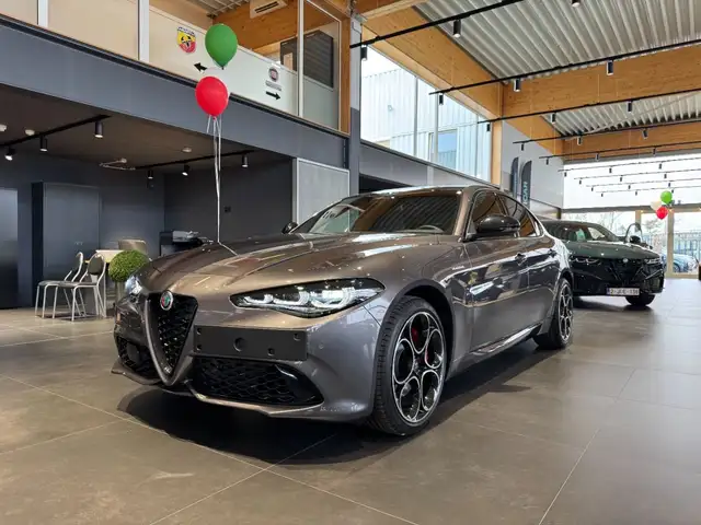 Alfa Romeo Giulia 2.0 VELOCE