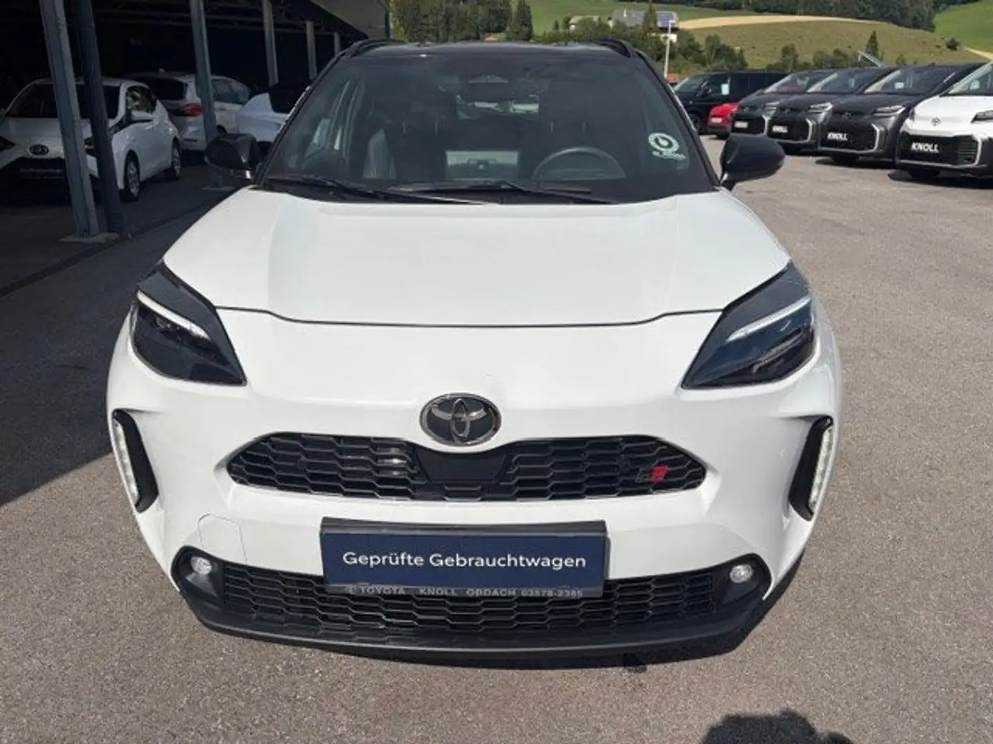 Toyota Yaris Cross 1,5 Hybrid FWD GR Sport Weiß - 2