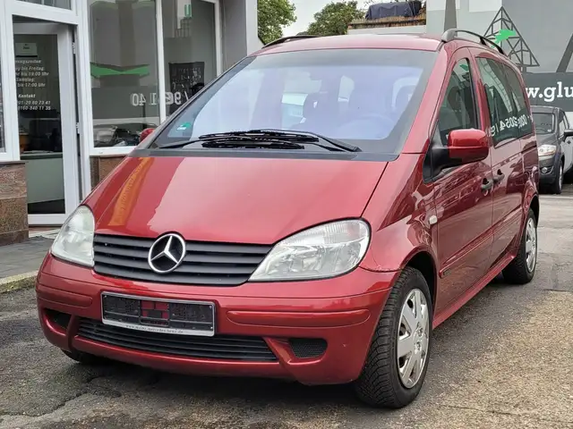 Mercedes-Benz Vaneo Vaneo 1.9 Automatik Behindertenumbau*Multifunktionsdrehknauf am Lenkrad und Handbediengerät für Gas und Bremse*Klima*SH
