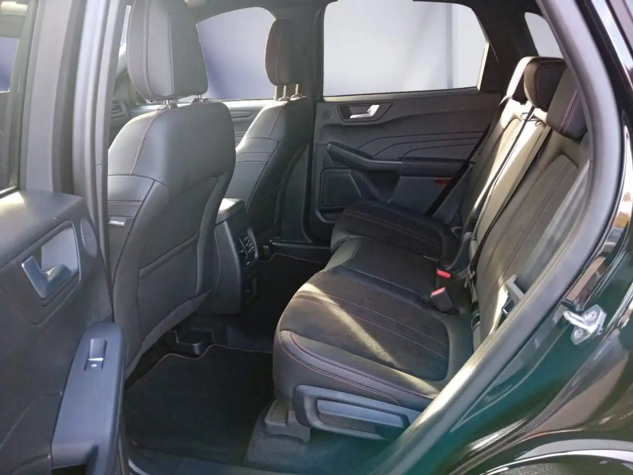 Ford Kuga 2.5 Duratec FHEV 4x4 ST-LINE X''AHK'' 9