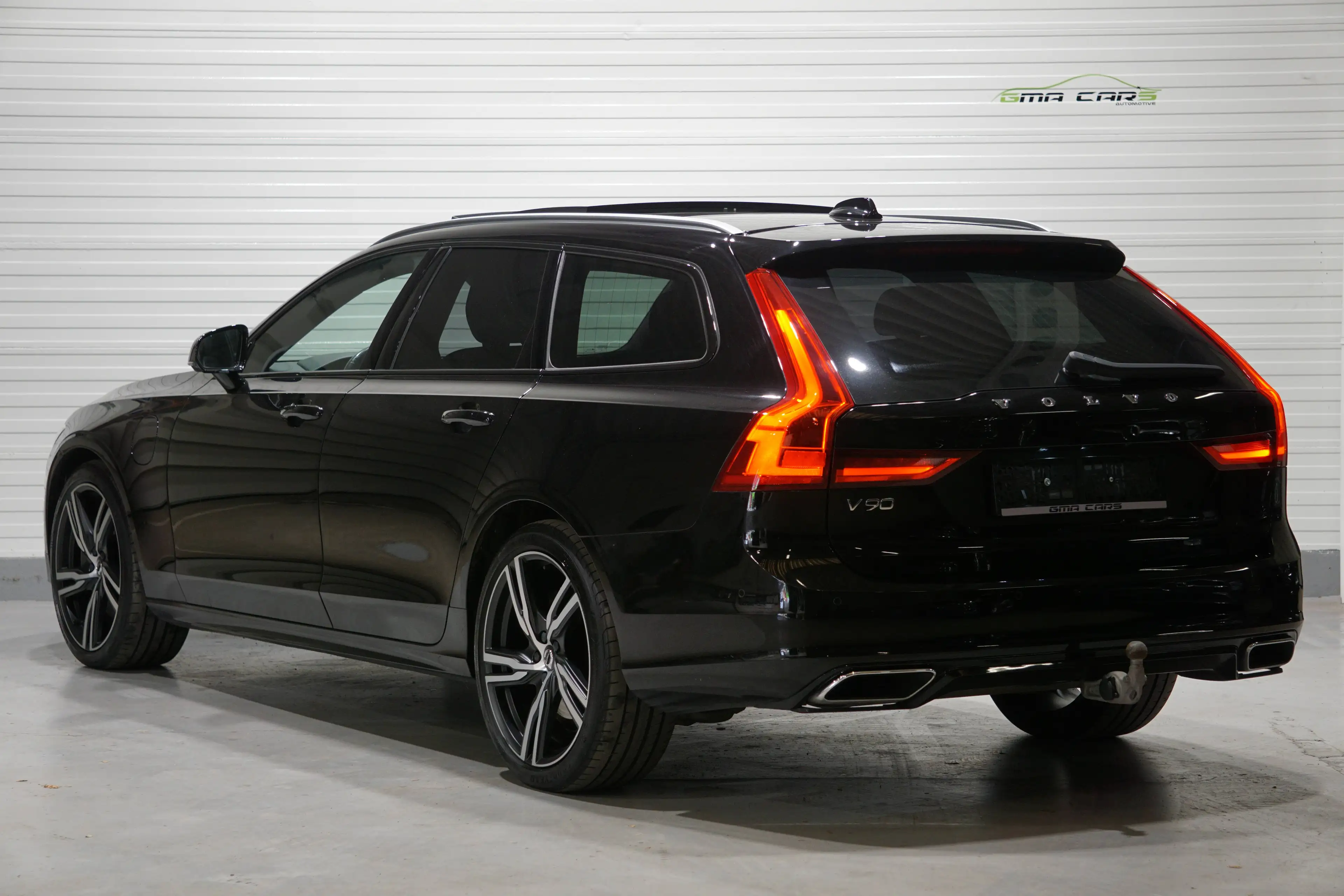 Volvo V90 V90 2.0 T8 TE AWD PHEV R-Design Geartronic-Navi-Cam-Pano-Keyless-CruiseC-Garantie — photo 4