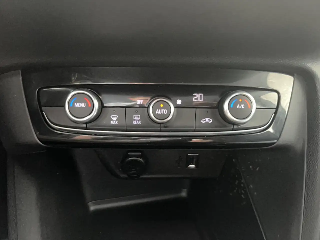 Opel Corsa Corsa — photo 22