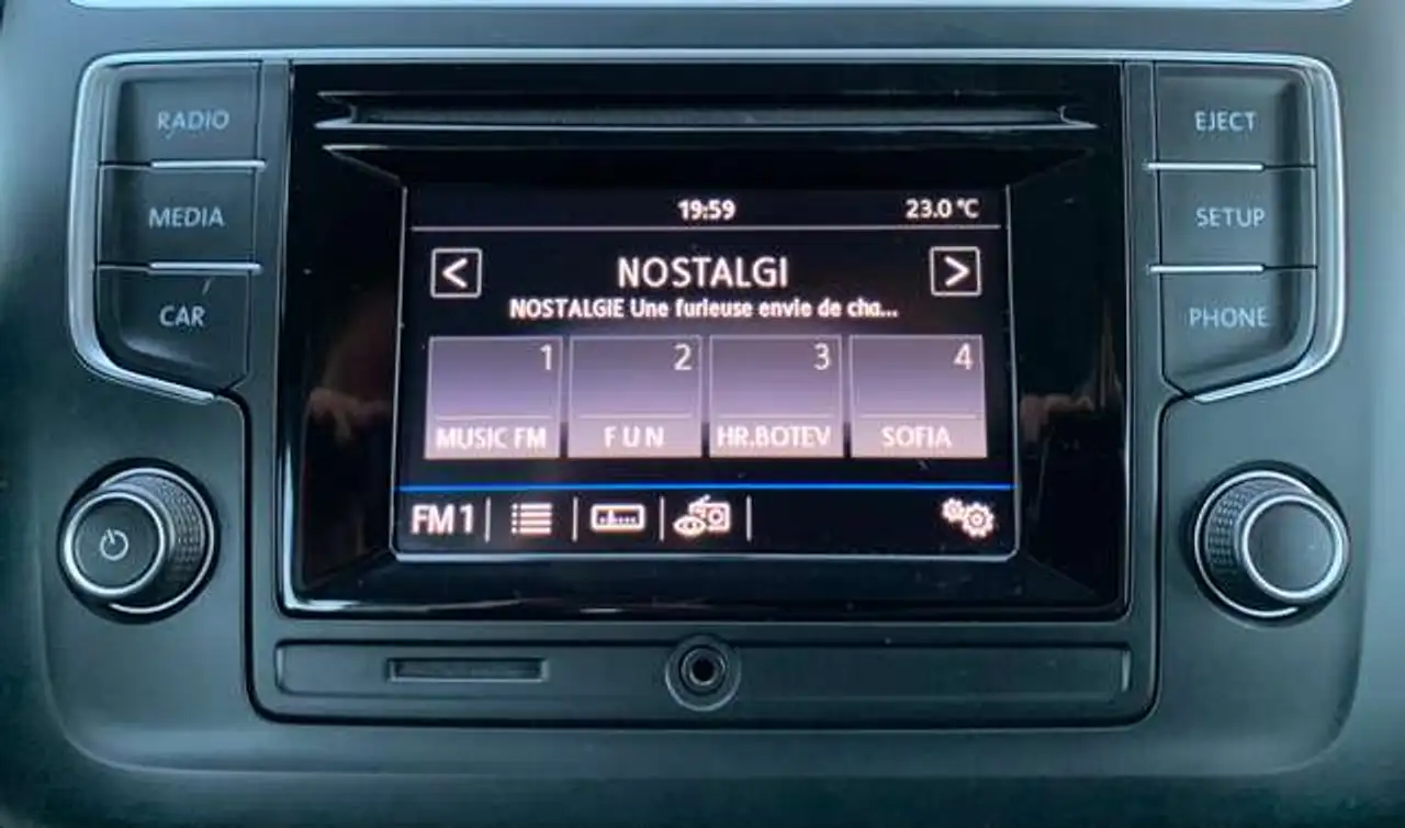 Volkswagen Polo Citadine 5 portes — photo 17
