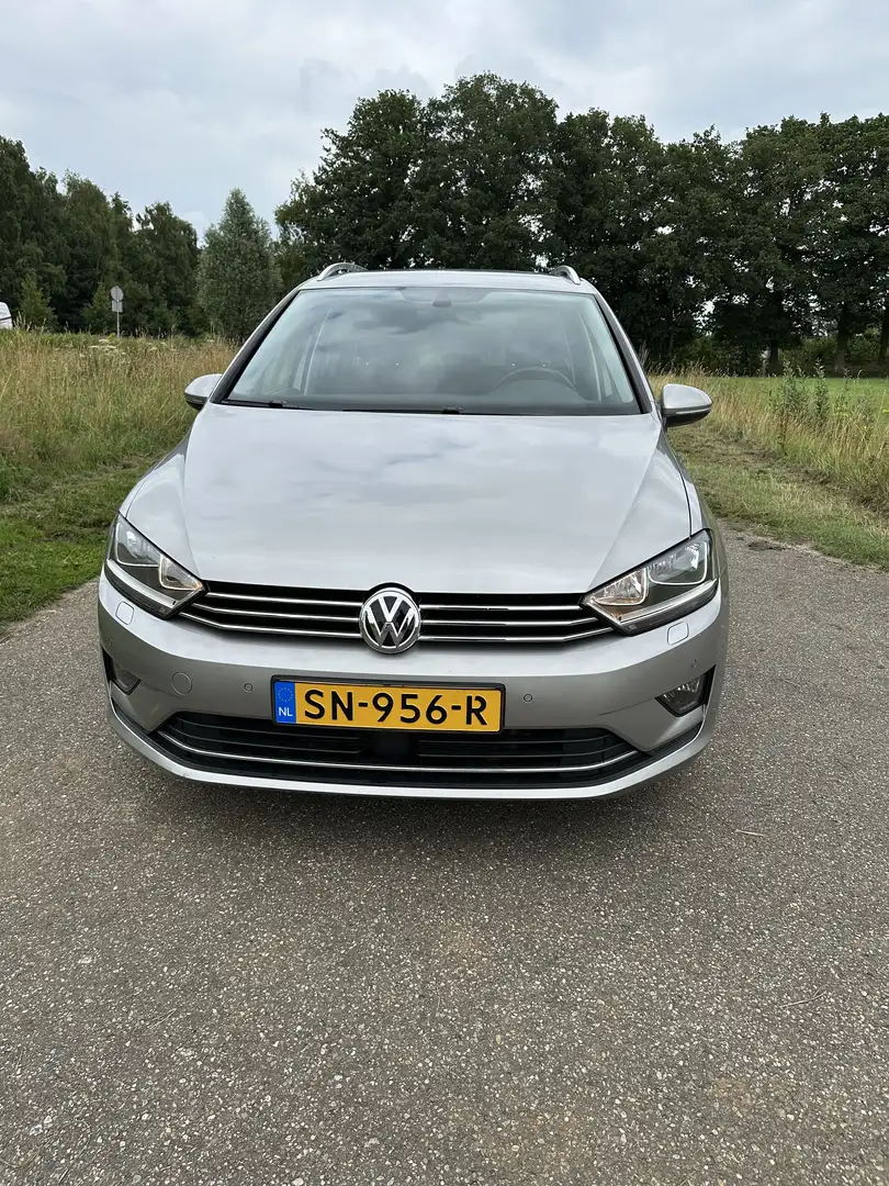 Volkswagen Golf Sportsvan 1.4 TSI Highl Bns Grijs - 1