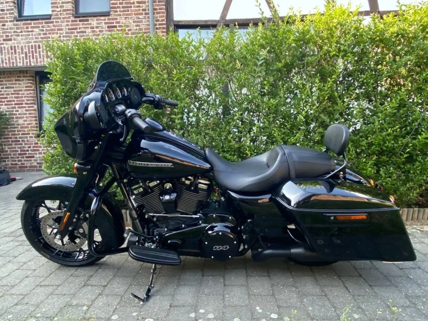 Harley-Davidson Street Glide Special Black - 1