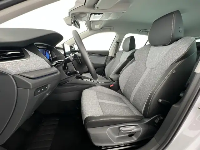 Skoda Octavia view 8