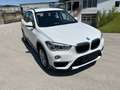 BMW X1 xDrive 18 d Sport Line Weiß - thumbnail 2