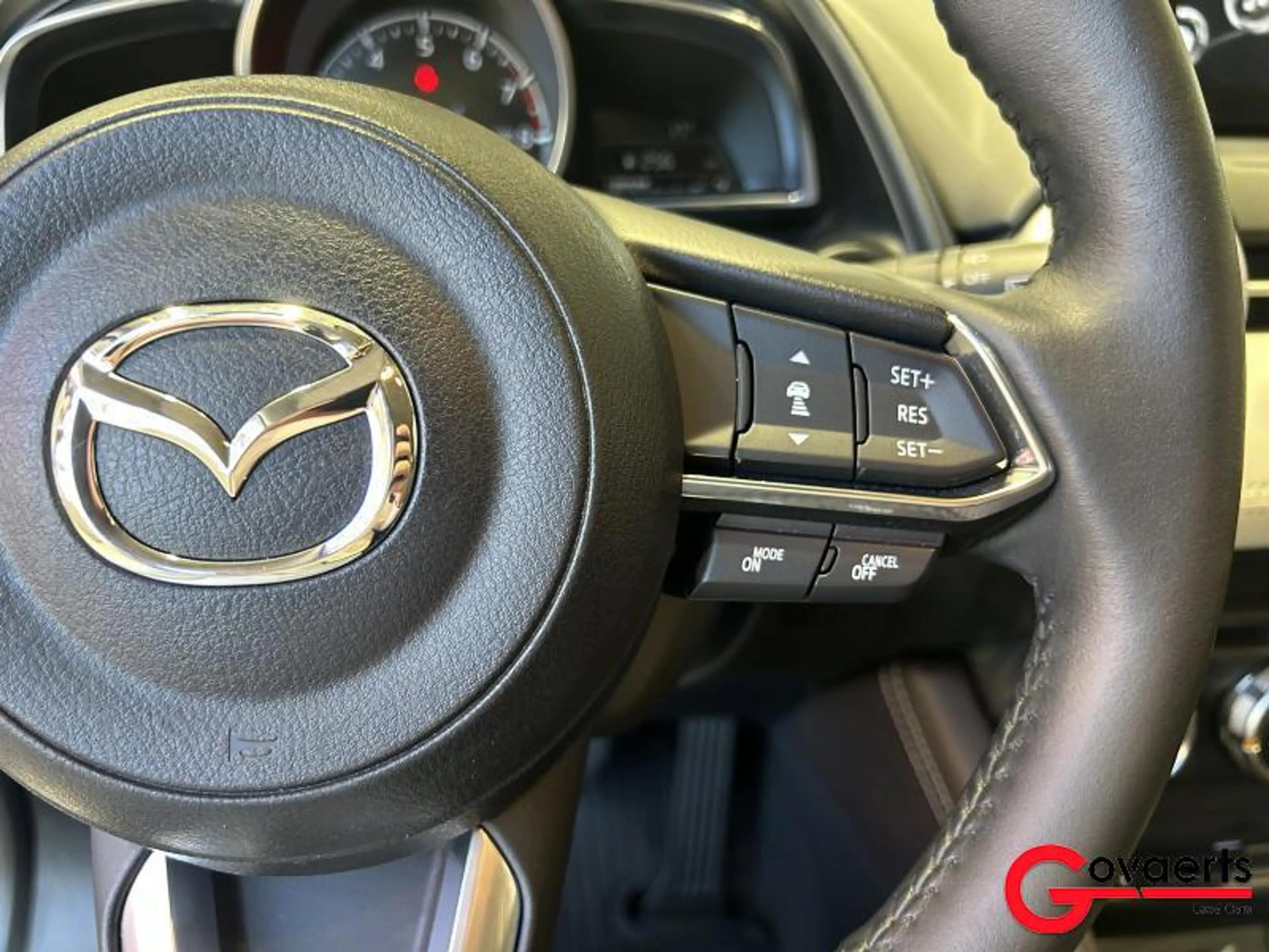 Mazda CX-3 SKYACTIV-G 121 pk 6AT Skycruise + Takumi Pack — photo 11