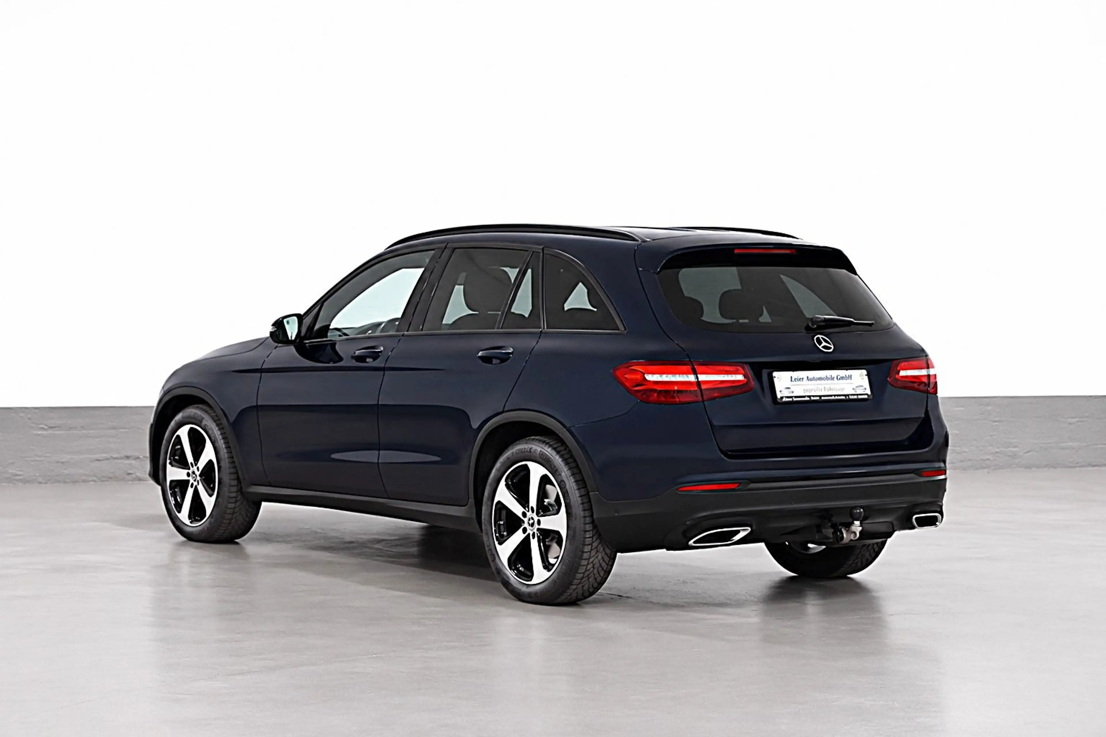 Mercedes-Benz GLC 250 D 4-MATIC EXCLUSIVE AMG LINE NIGHT-PAKET — photo 5