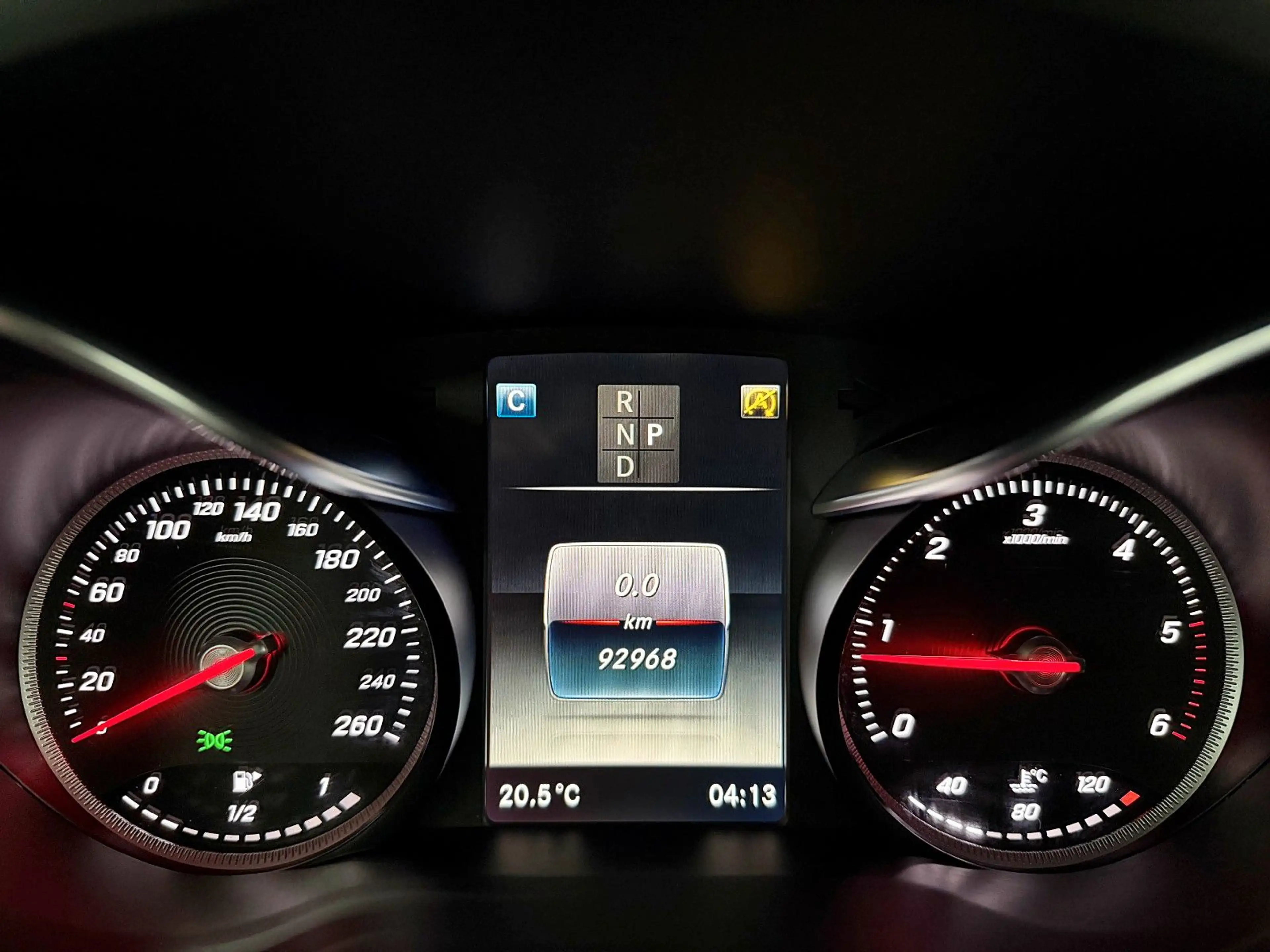 Mercedes-Benz GLC 250 D 4-MATIC EXCLUSIVE AMG LINE NIGHT-PAKET — photo 3