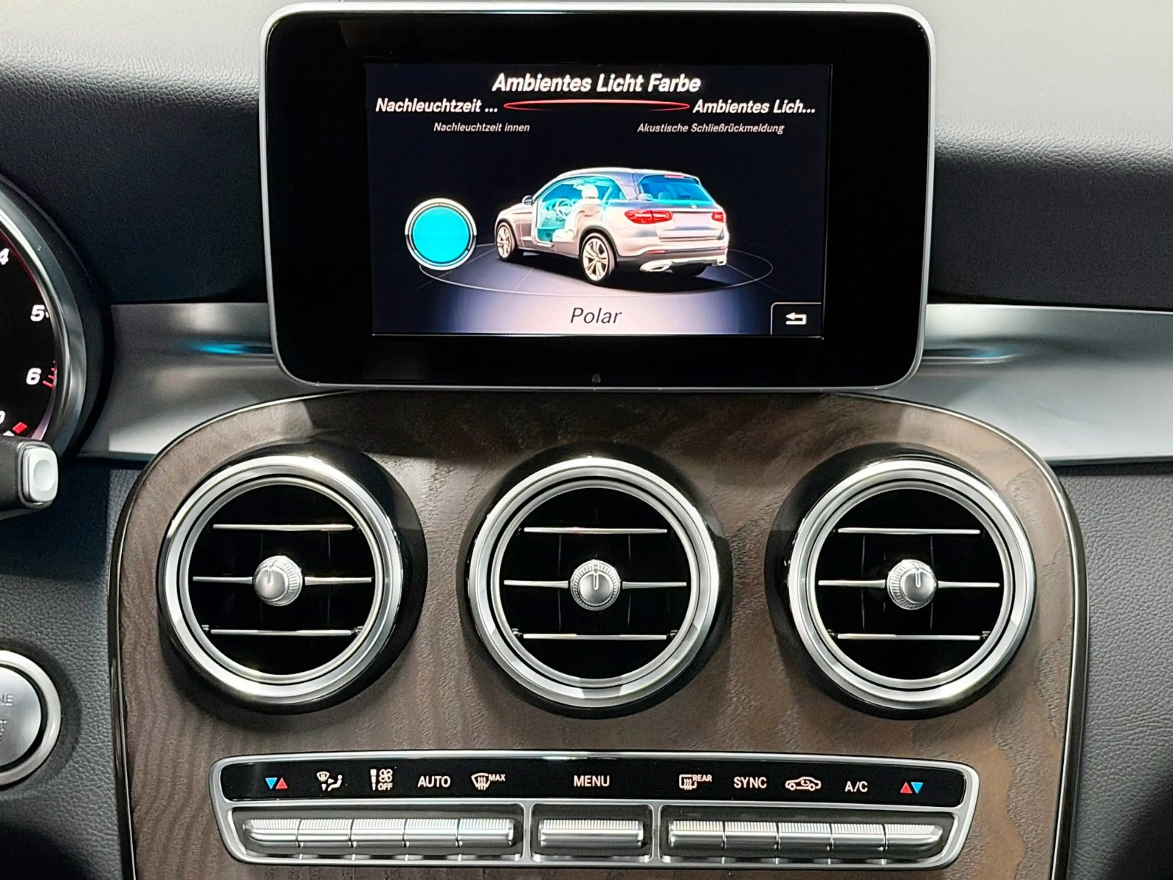 Mercedes-Benz GLC 250 D 4-MATIC EXCLUSIVE AMG LINE NIGHT-PAKET — photo 12