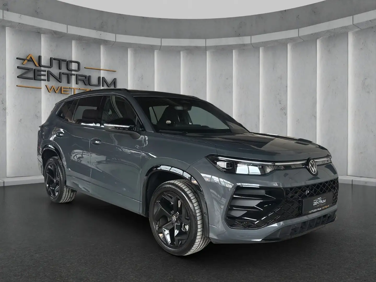 Volkswagen Tayron 2.0 TDI 4Motion R-Line Black LED PANO AHK Gris - 1
