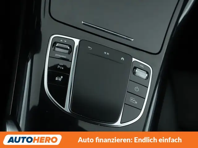 Mercedes-Benz Eqc view 24