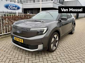 Premium Extended Range RWD 77 kWh Panoramadak | He