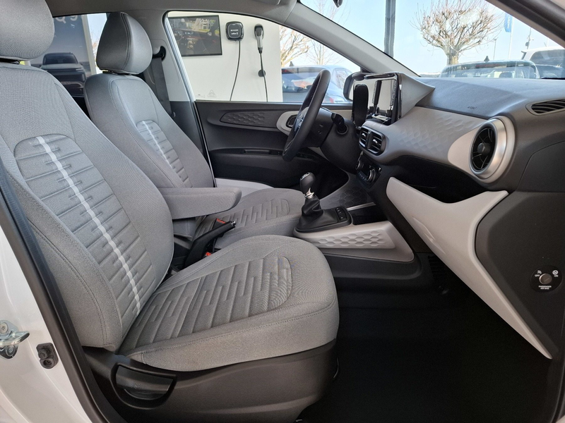 Hyundai i10 FL (MY25) 1.2 Benzin (79 PS) 5-MT 2WD Prime — photo 12