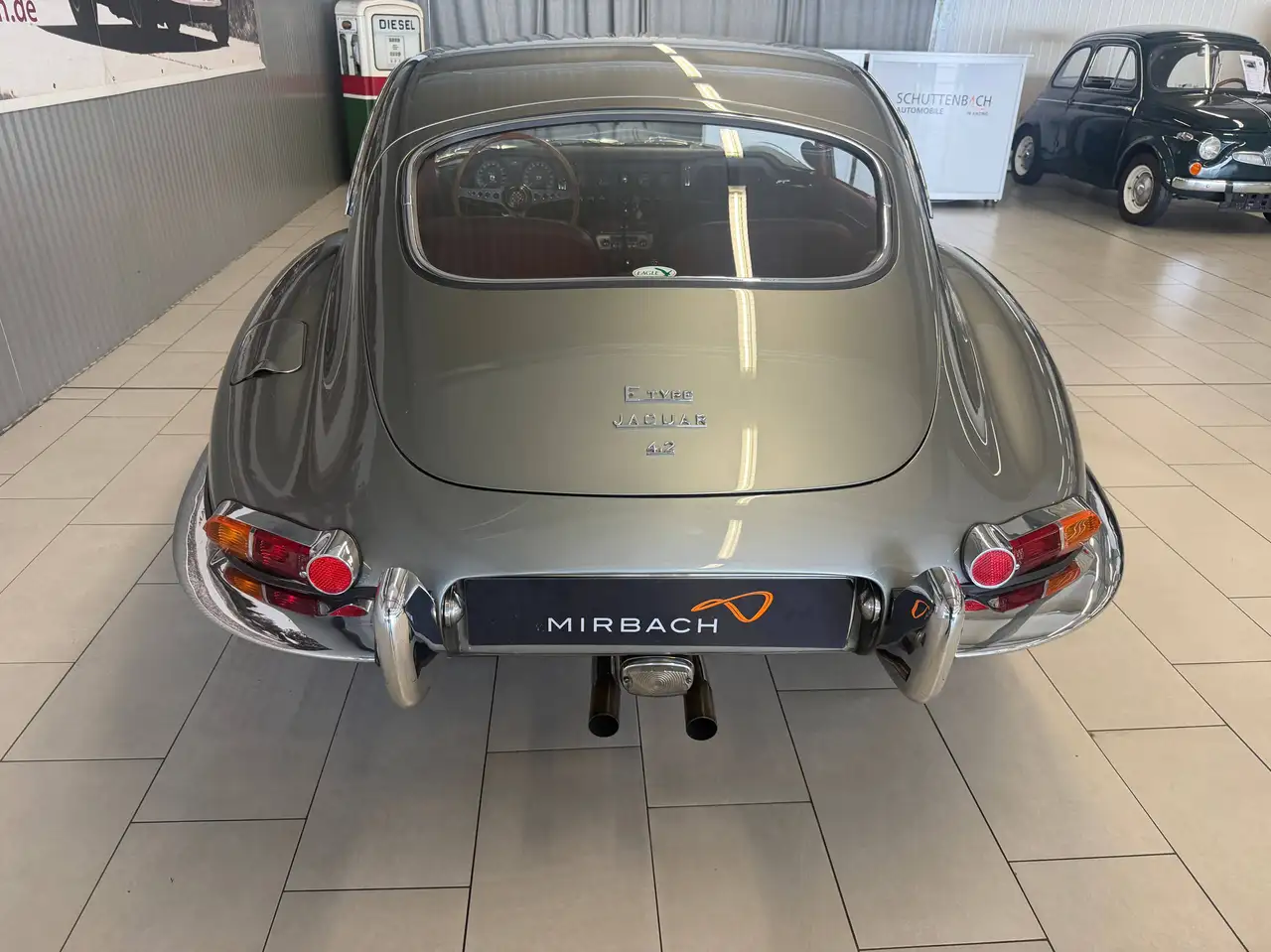Jaguar E-Type 4.2 l Fixed Head Coupe, foto 7