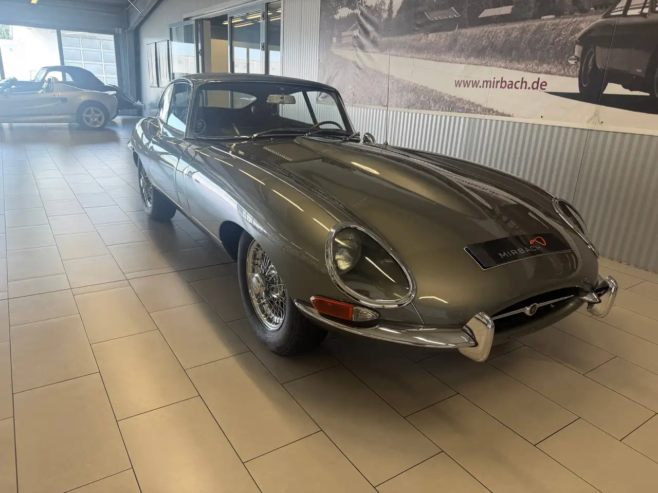 Jaguar E-Type 4.2 l Fixed Head Coupe, foto 4