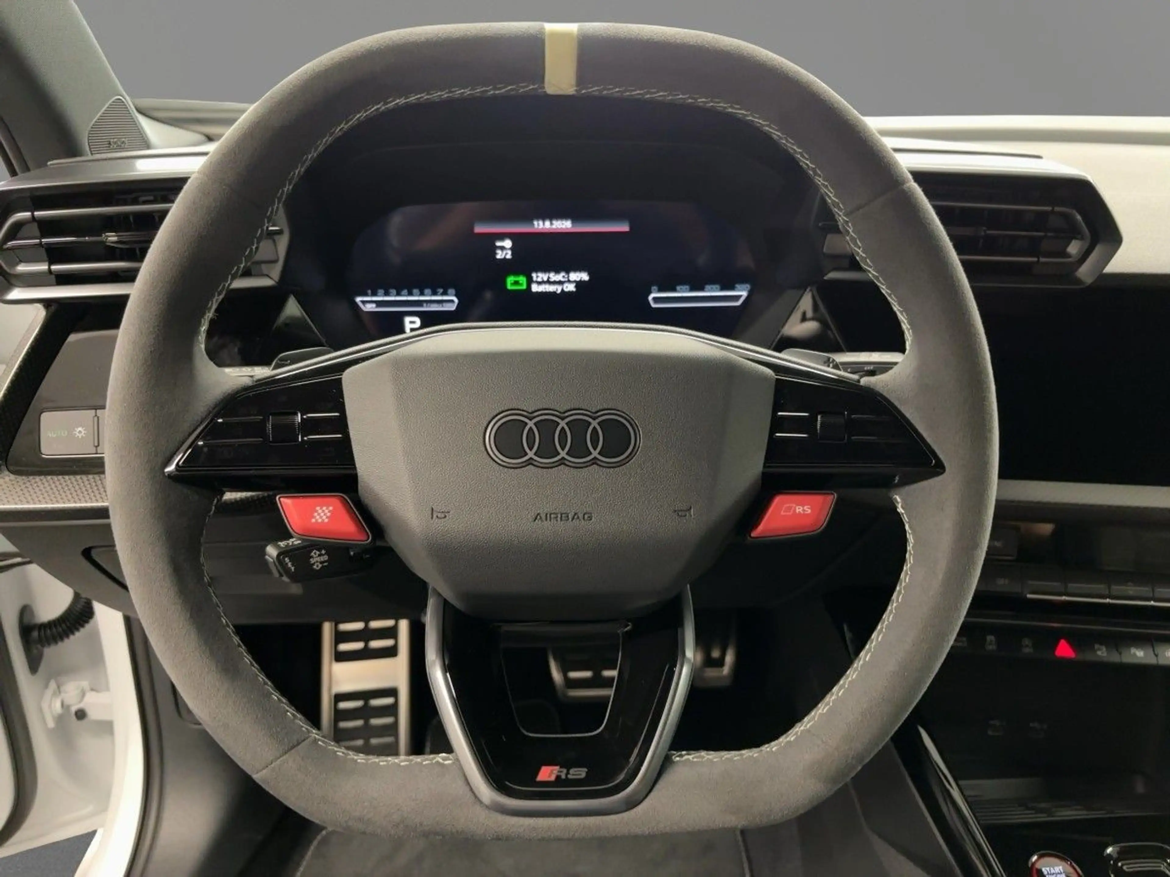 Audi RS3 S tronic — photo 11