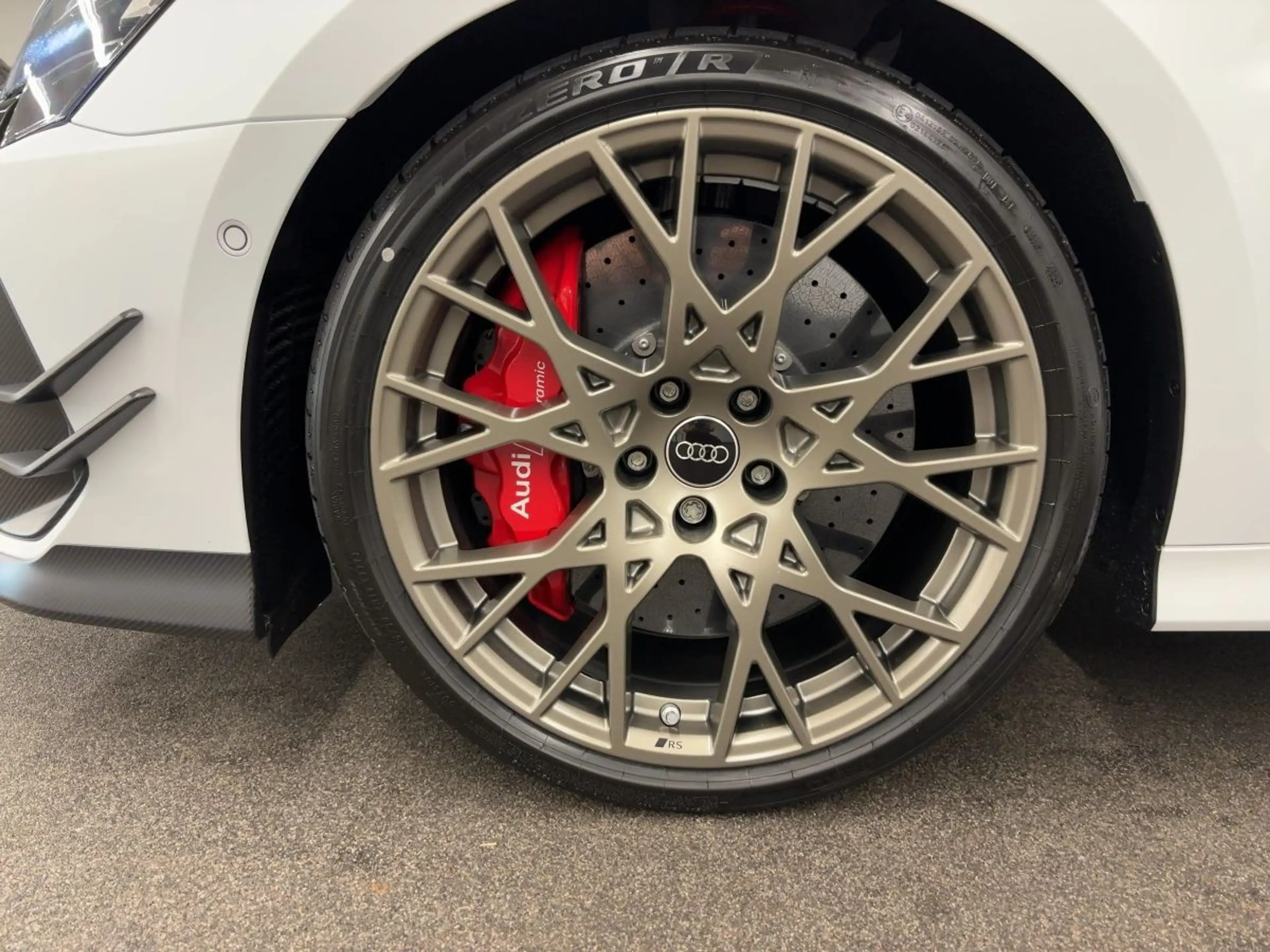 Audi RS3 S tronic — photo 13