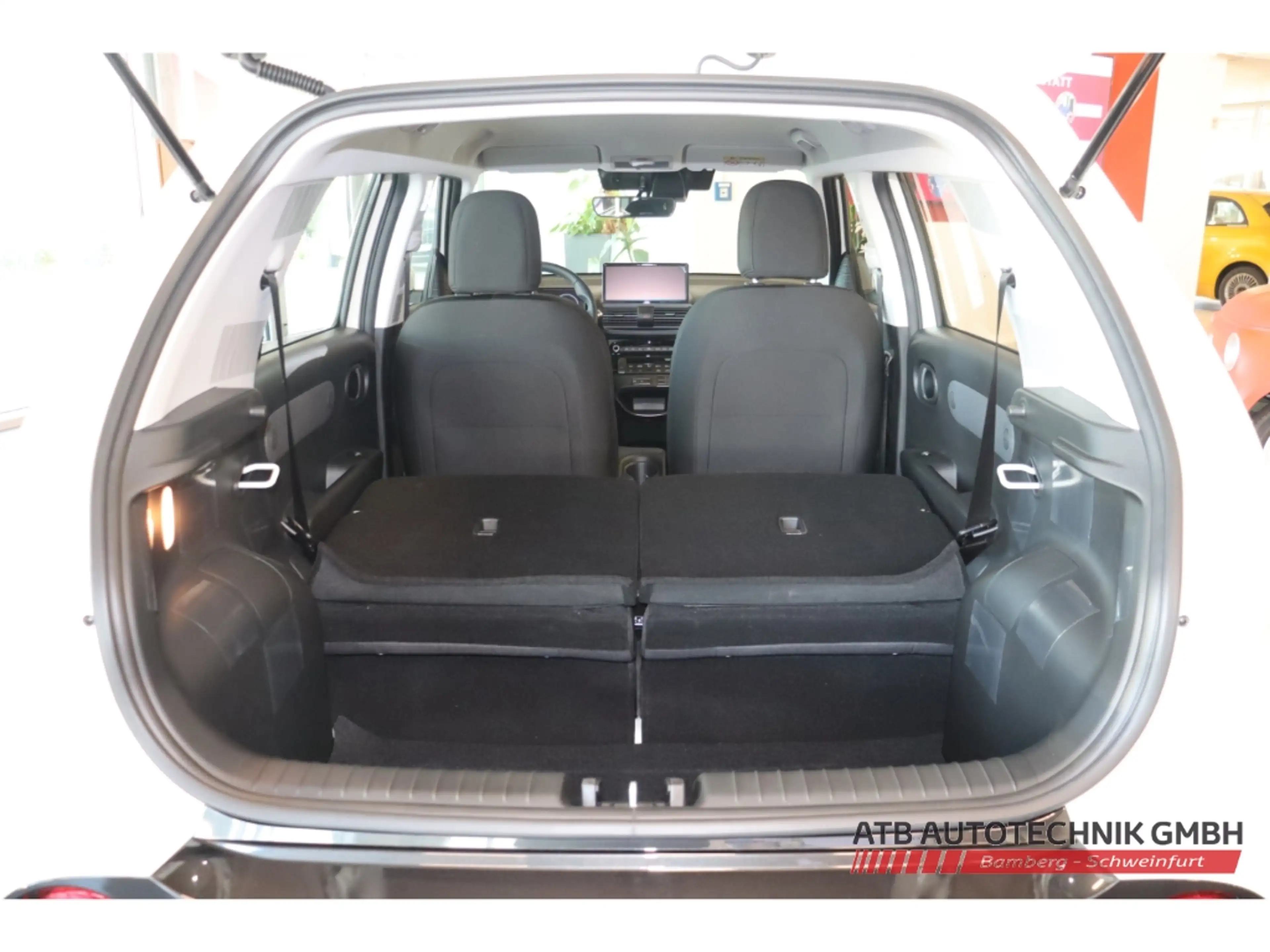 Hyundai Inster Select MY27 42 kWh 97 PS 2WD Navi  ACC Apple CarPl — photo 11