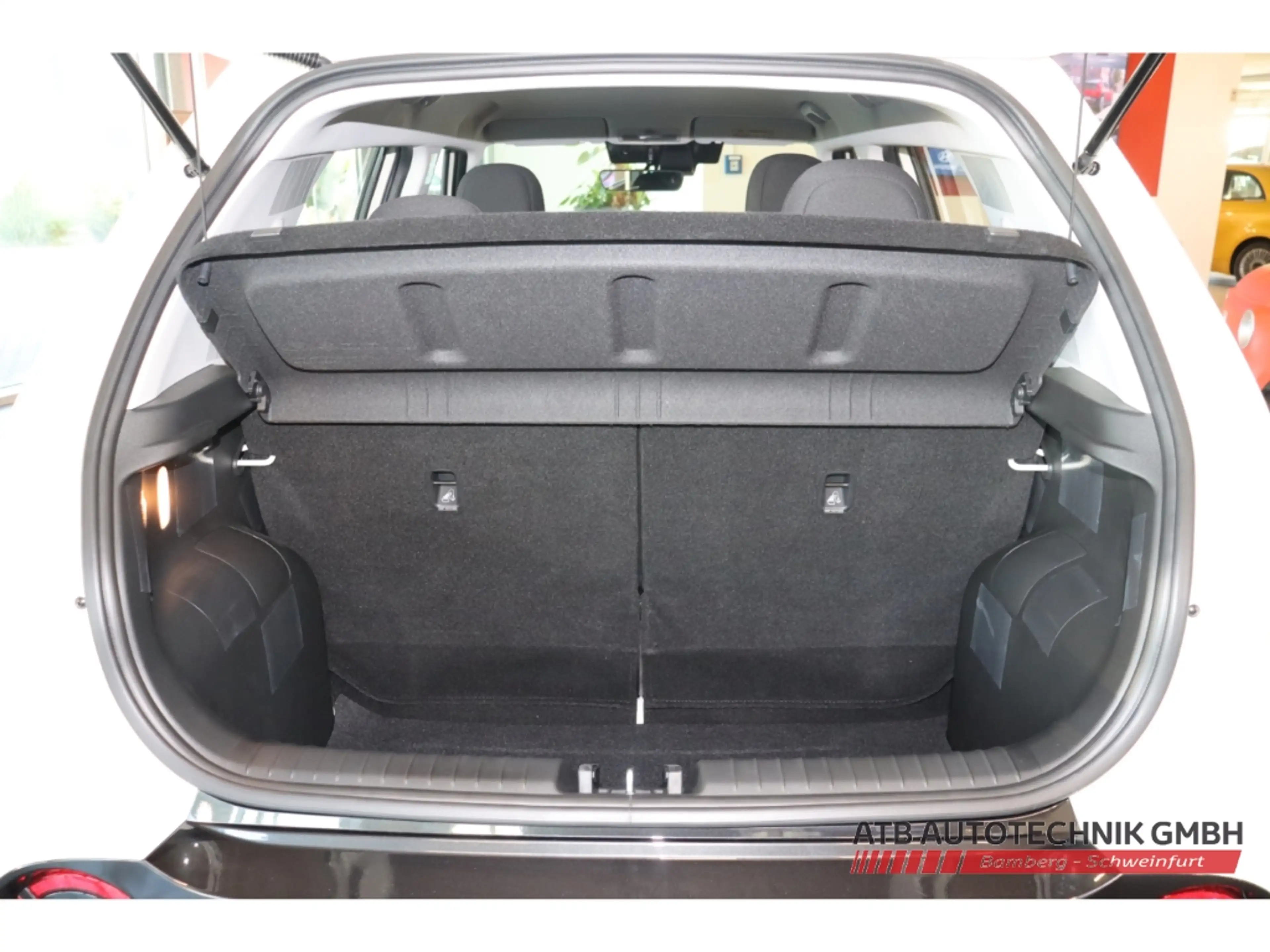 Hyundai Inster Select MY27 42 kWh 97 PS 2WD Navi  ACC Apple CarPl — photo 10
