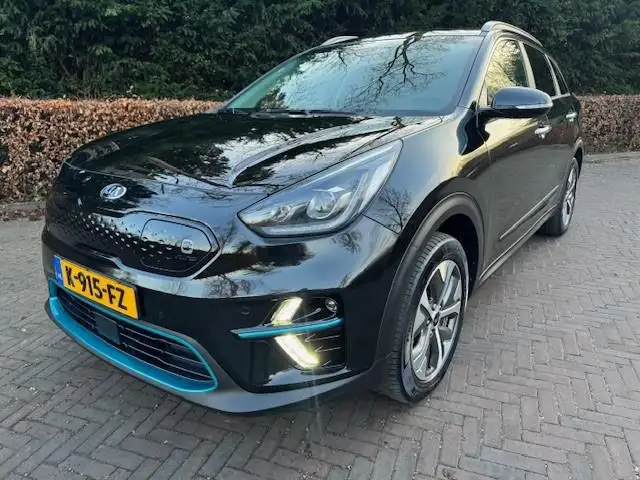Kia e-Niro EXECUTIVELINE 64KWH TREKHAAK/ACARPLAY/LEER/FABRIEK
