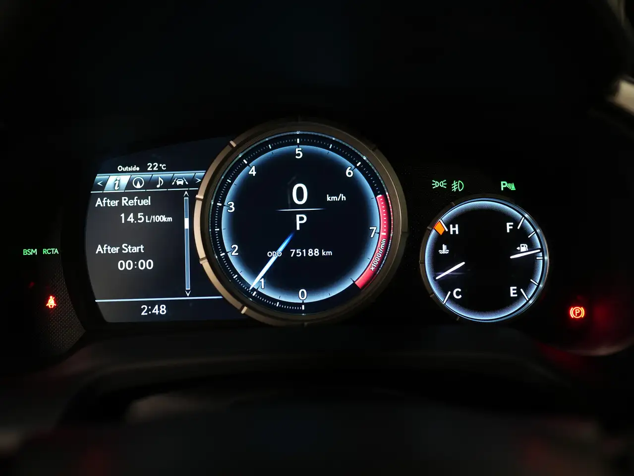 Lexus RX снимка Lexus RX