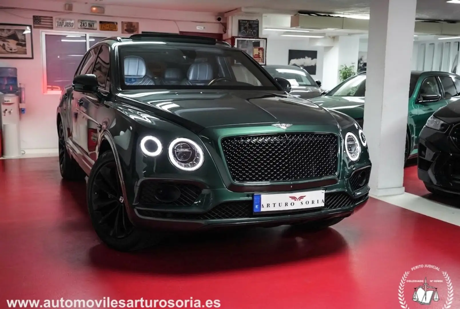 Bentley Bentayga Hybrid Verde - 2
