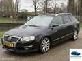 Volkswagen Passat Variant 2.0 TFSI Highline Schwarz - thumbnail 1