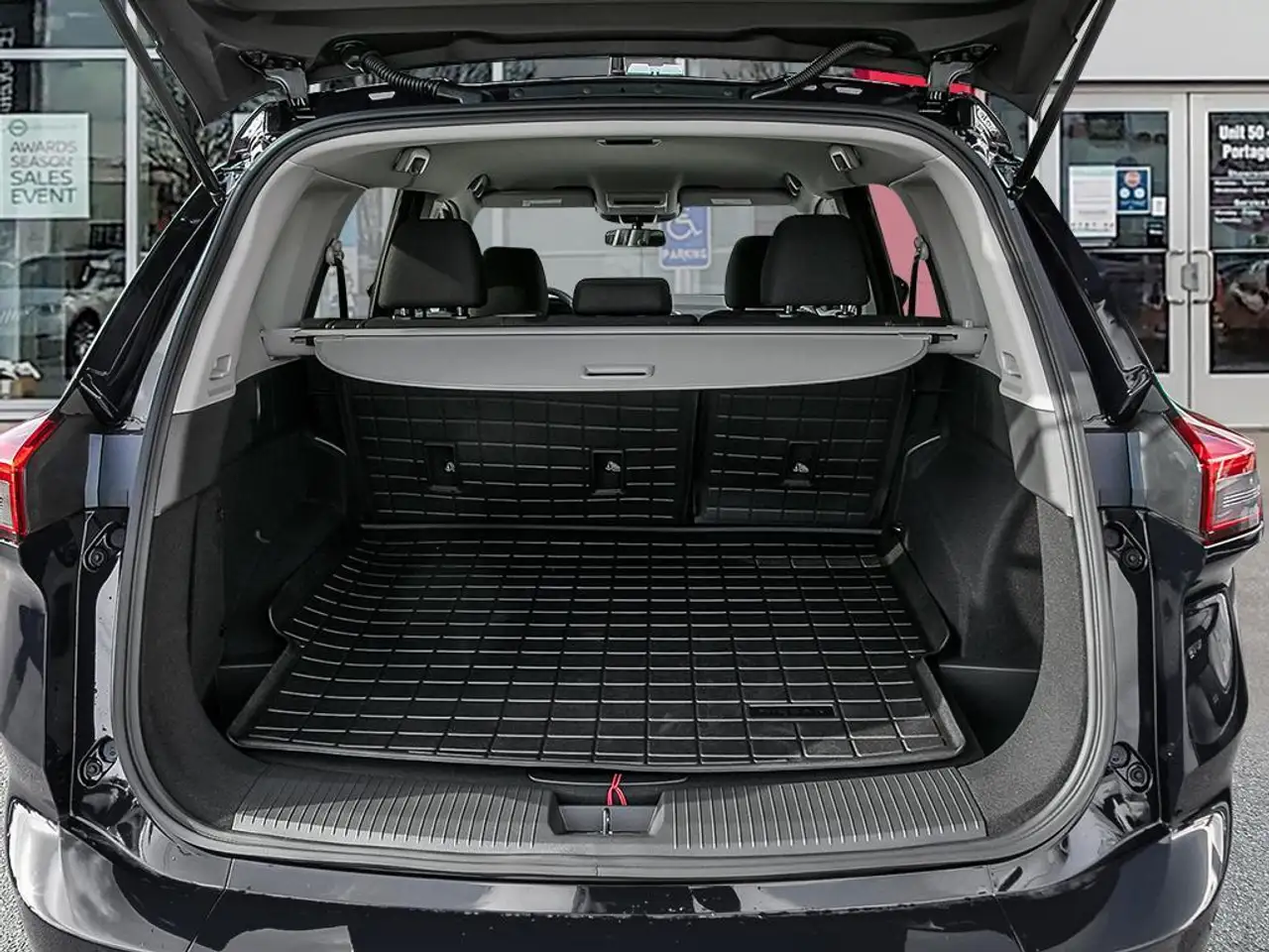 Nissan Rogue снимка Nissan Rogue