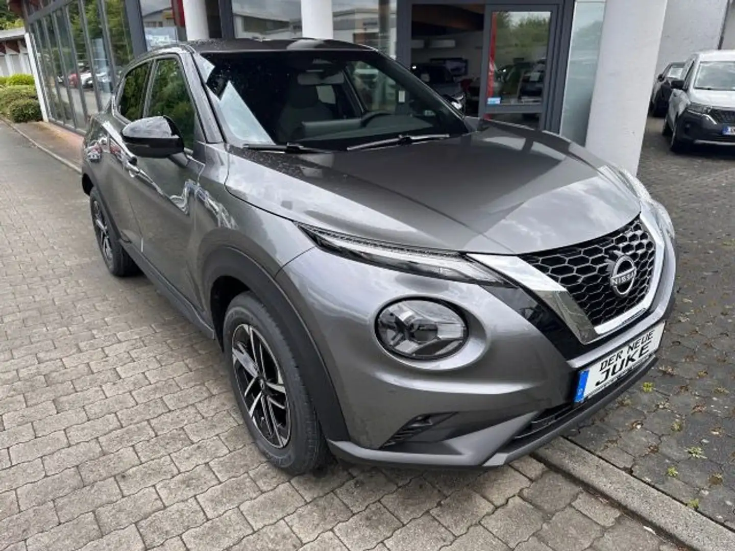 Nissan Juke JUKE 1.0 DIG-T 114 PS 7DCT N-CONNECTA Winter II Grijs - 1