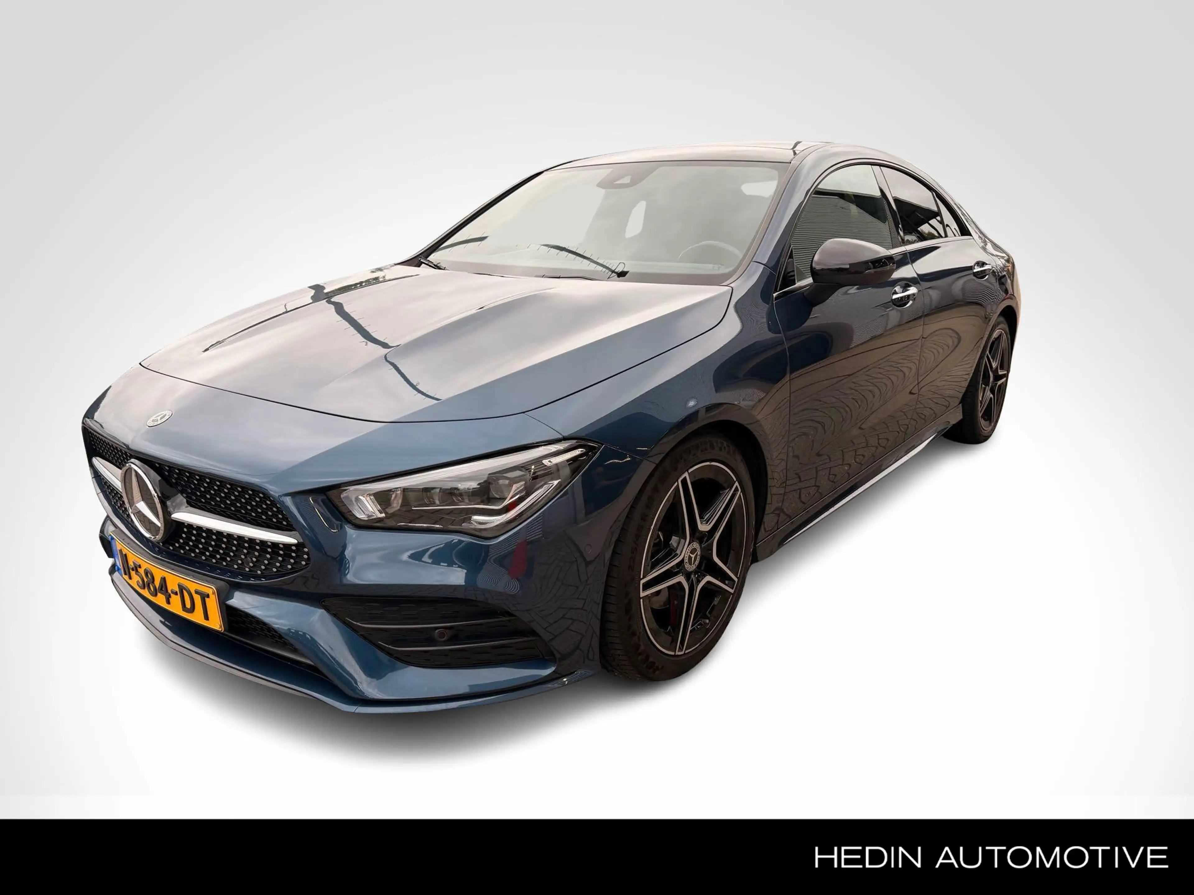 Mercedes-Benz CLA 180 CLA Coupé Automaat Business Solution AMG | Premium