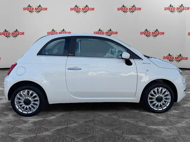 Fiat 500C view 3