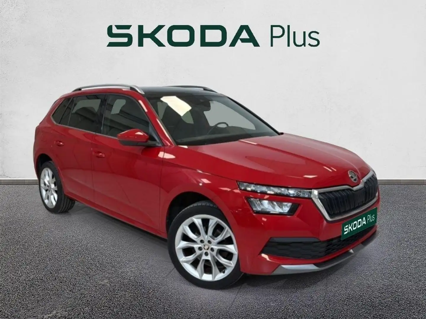 Skoda Kamiq 1.5 TSI Sport DSG Rojo - 1