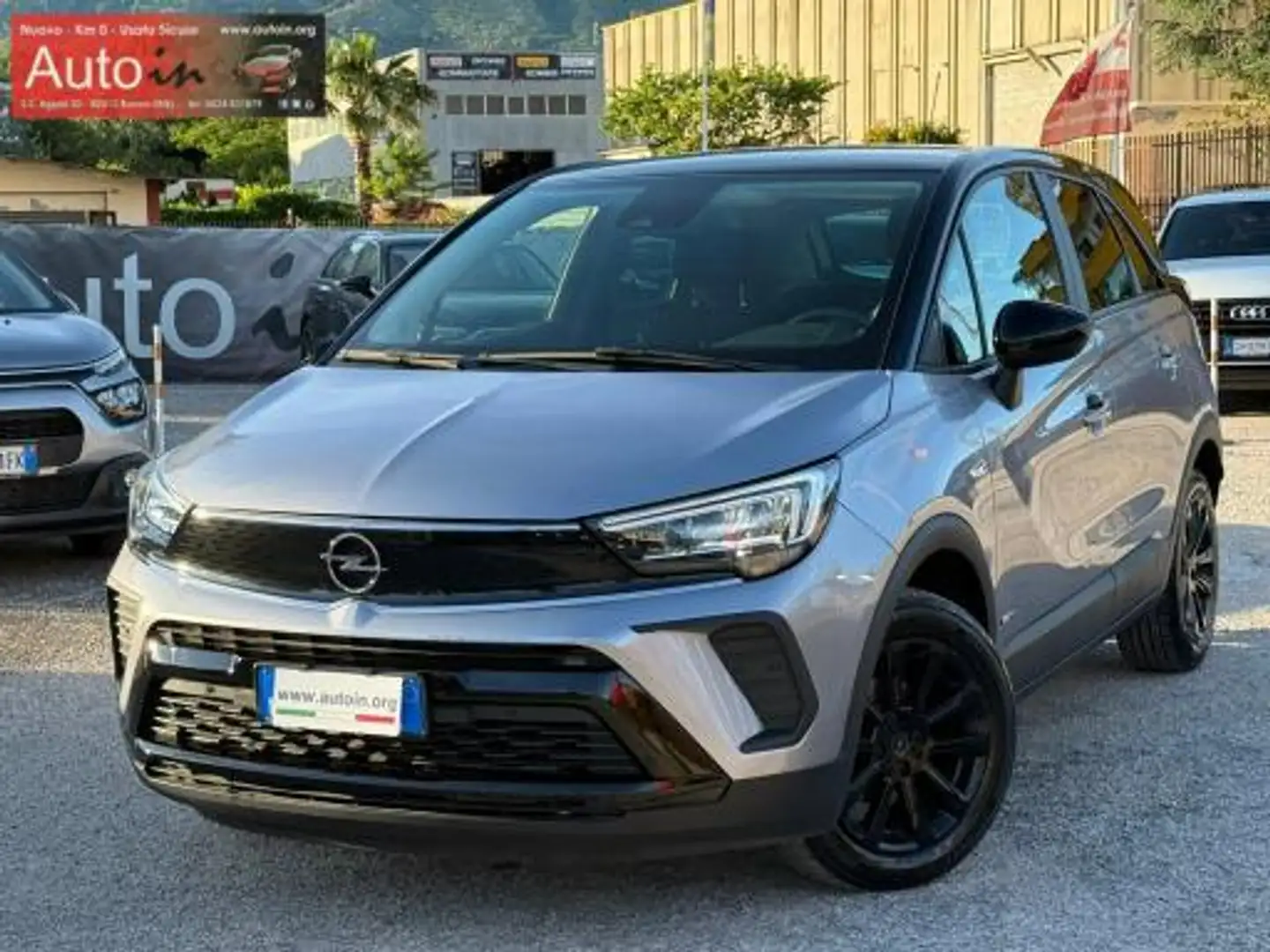Opel Crossland X 1.2 Design&Tech s&s 83cv Violett - 1