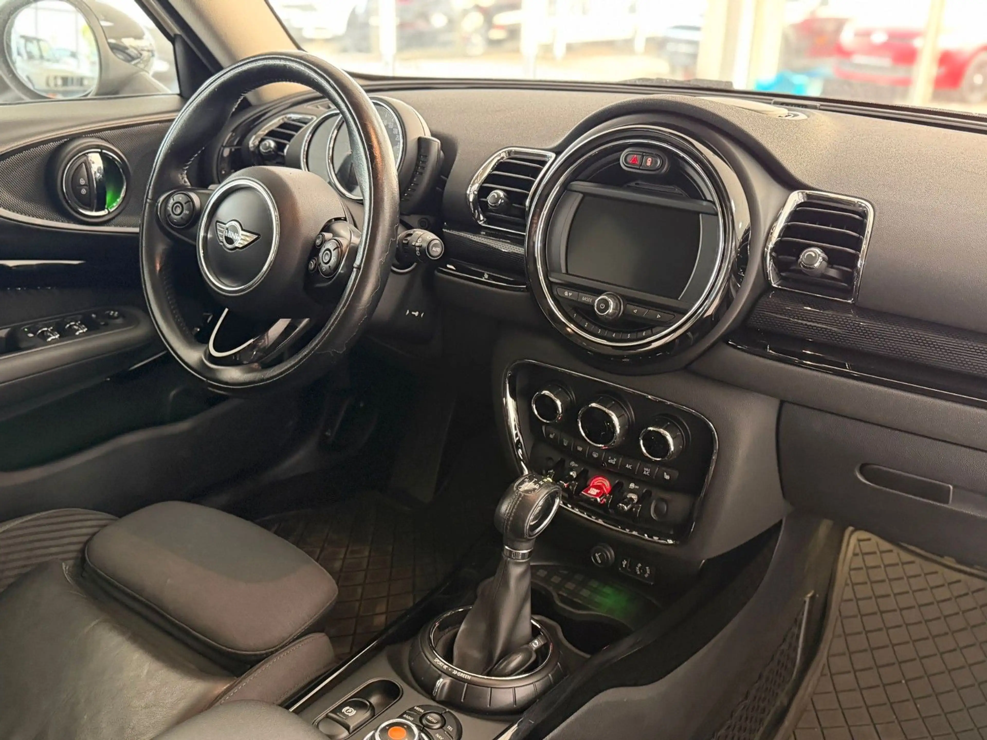 MINI Cooper D Clubman +Automatik+Navi+Leder+LED — photo 11